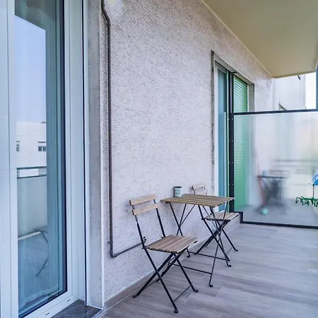 Modern In The Center Ideal For Weekends Μπέργκαμο
